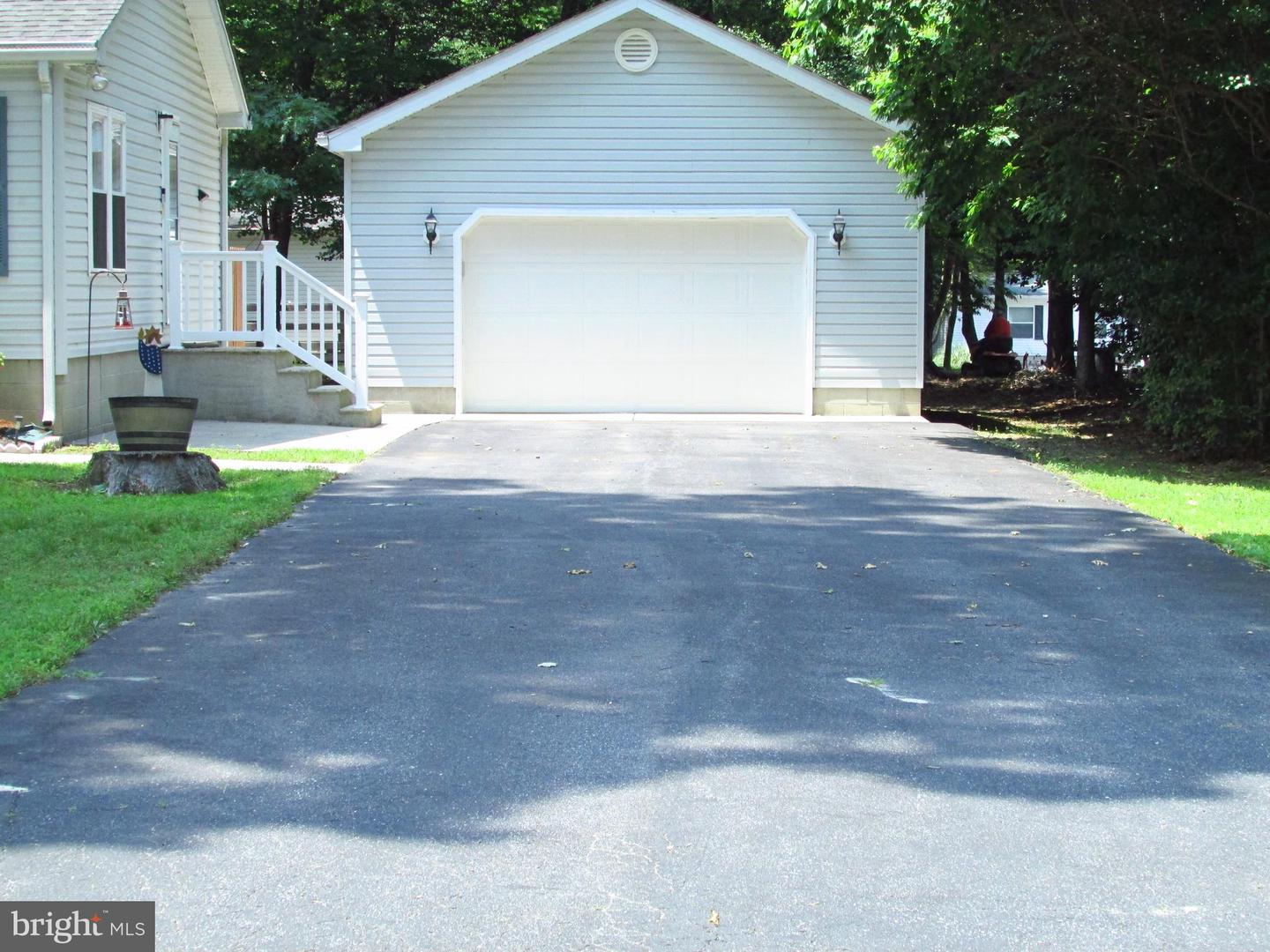DESU2088542-803933827644-2025-06-13-16-47-07 32787 E Berkley Ct | Millsboro, DE Real Estate For Sale | MLS# Desu2088542  - Jack Lingo REALTOR