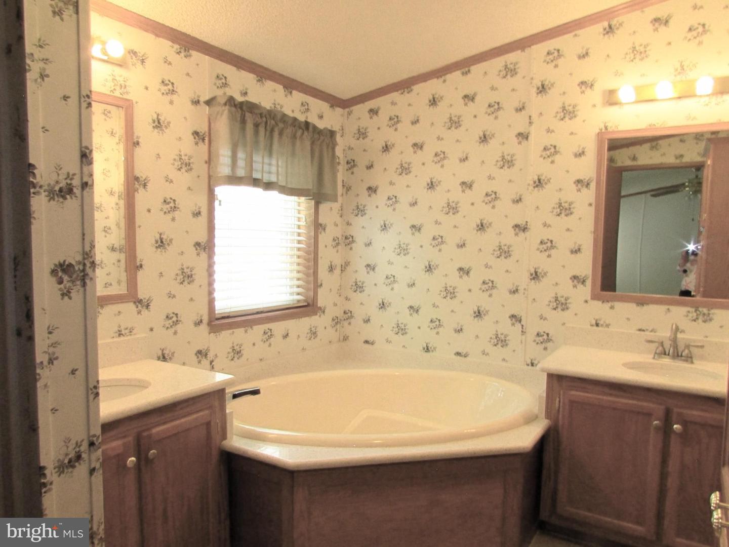 DESU2088542-803933828004-2025-06-13-16-47-07 32787 E Berkley Ct | Millsboro, DE Real Estate For Sale | MLS# Desu2088542  - Jack Lingo REALTOR