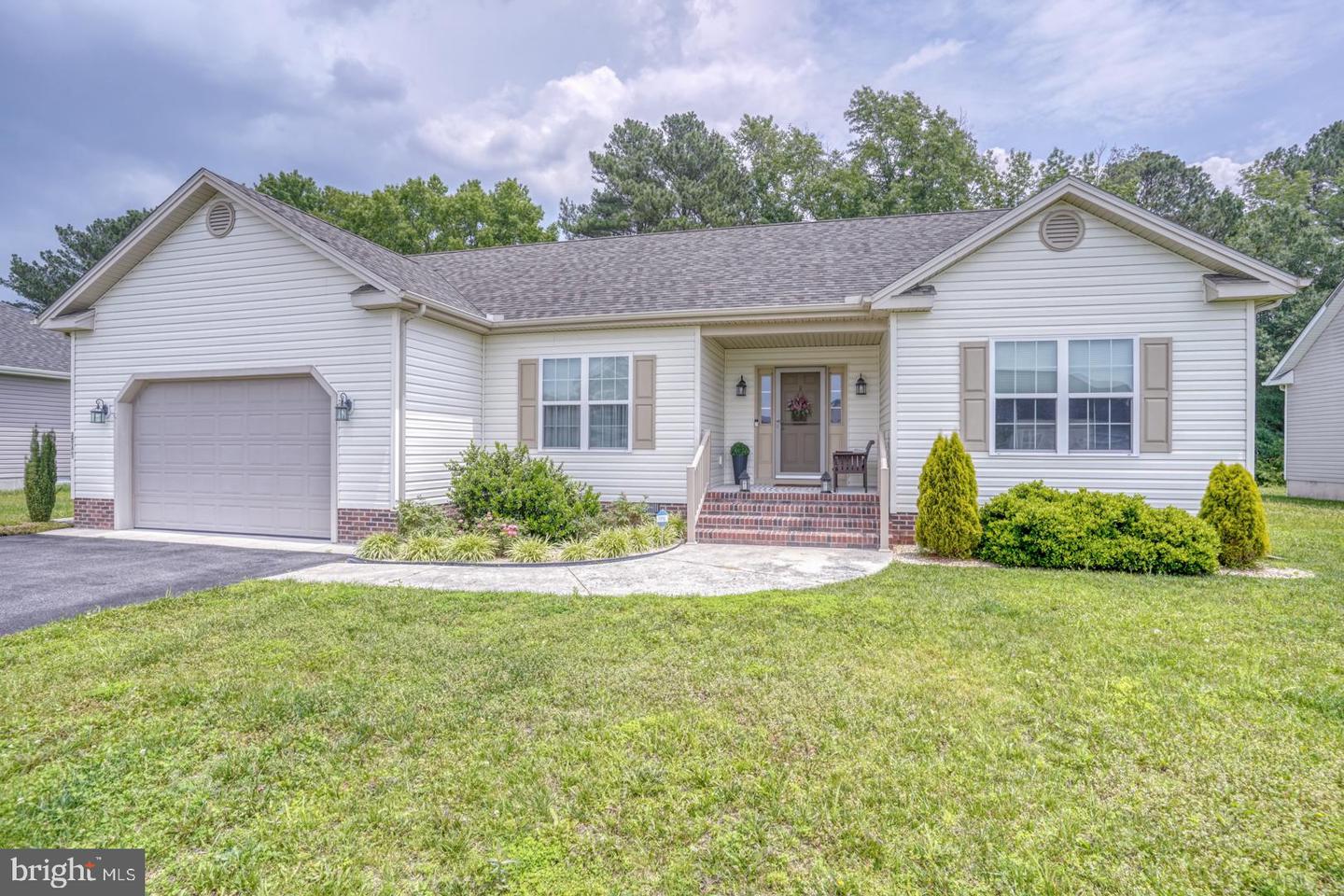 DESU2088626-803937809812-2025-06-14-22-56-39 35139 Country Walk | Delmar, DE Real Estate For Sale | MLS# Desu2088626  - Jack Lingo REALTOR