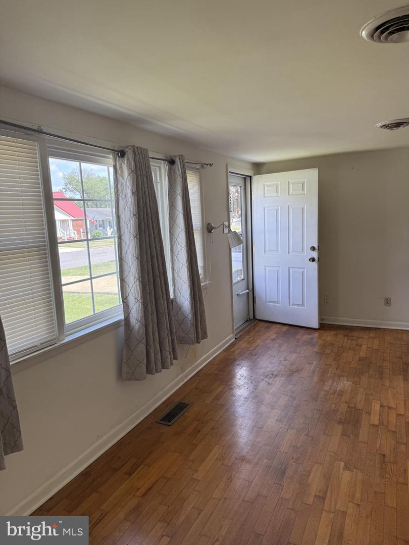 DESU2089380-803965363570-2025-07-04-20-43-31 412 Oak Rd | Seaford, DE Real Estate For Sale | MLS# Desu2089380  - Jack Lingo REALTOR