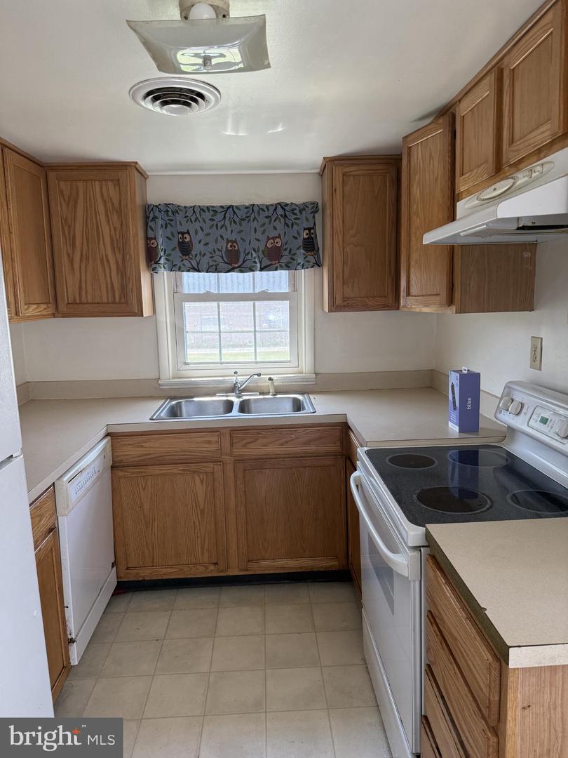 DESU2089380-803965363600-2025-07-04-20-43-31 412 Oak Rd | Seaford, DE Real Estate For Sale | MLS# Desu2089380  - Jack Lingo REALTOR