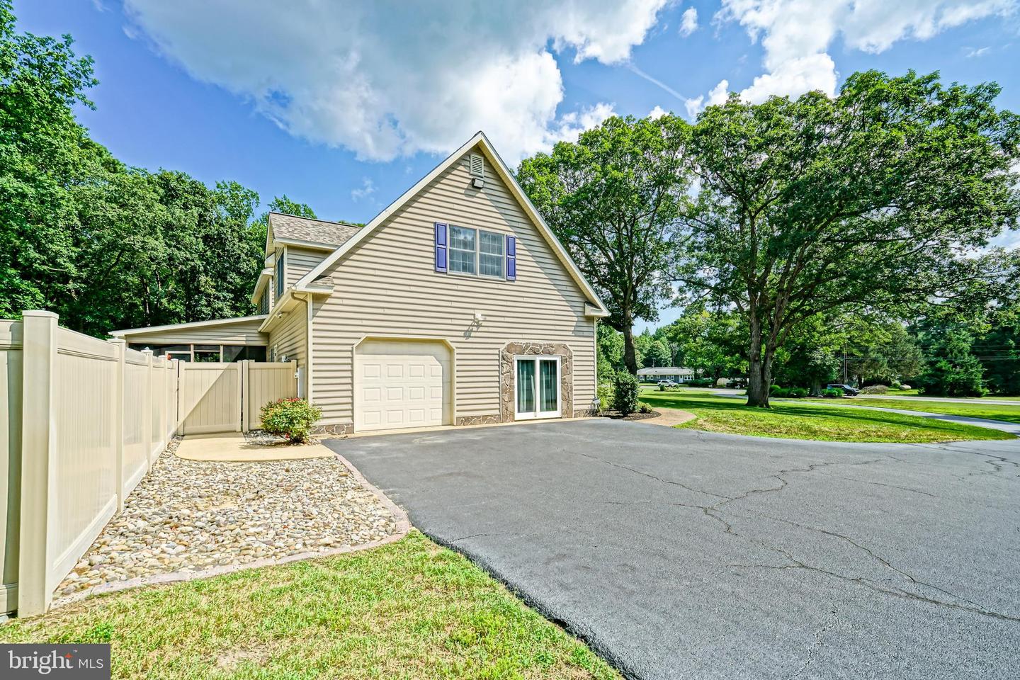 DESU2089688-803986377048-2025-07-03-17-03-40 34273 Vines Creek Rd | Dagsboro, DE Real Estate For Sale | MLS# Desu2089688  - Jack Lingo REALTOR