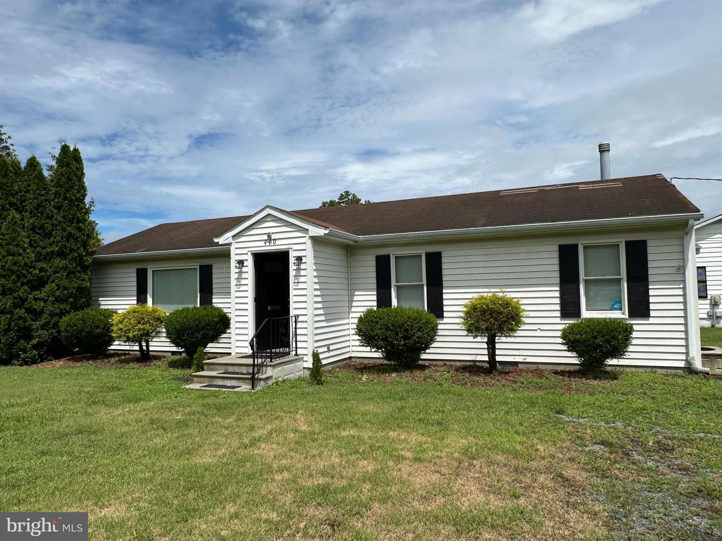 3 DELAWARE AVE, DELMAR, DE - Jack Lingo Realtor
