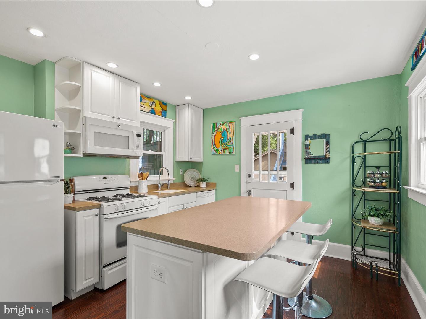 DESU2091132-804035593594-2025-07-24-14-29-36 51 Maryland Ave | Rehoboth Beach, DE Real Estate For Sale | MLS# Desu2091132  - Jack Lingo REALTOR