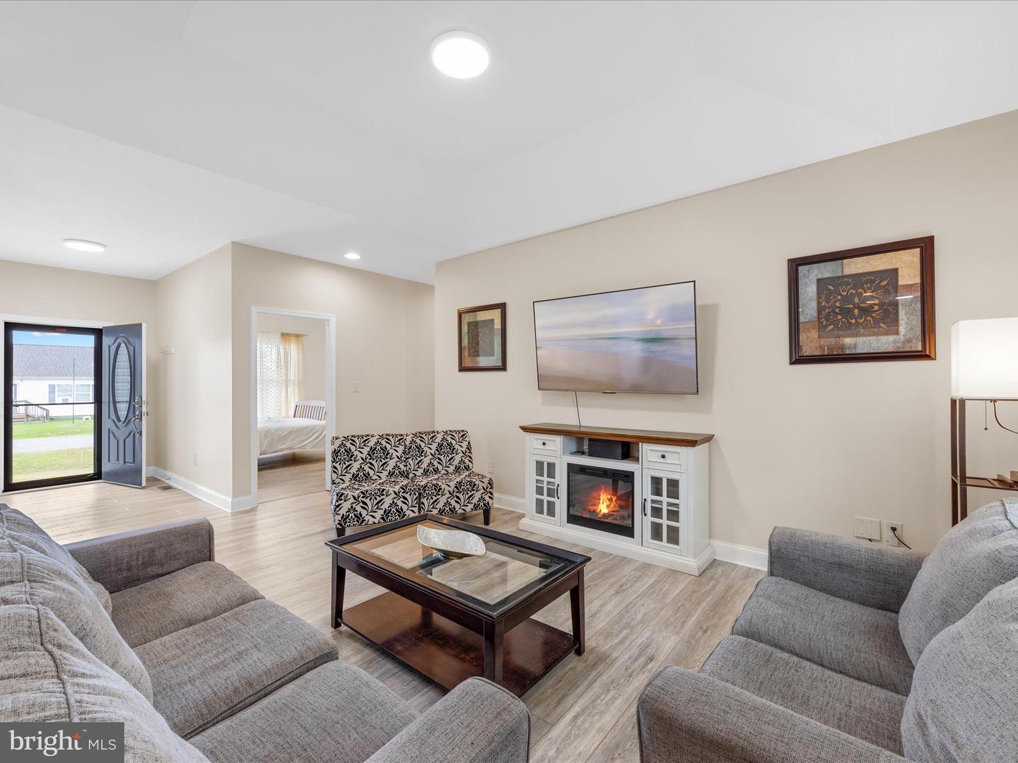 DESU2091366-804035846300-2025-07-24-12-37-23 18362 Pin Oak St | Ellendale, DE Real Estate For Sale | MLS# Desu2091366  - Jack Lingo REALTOR