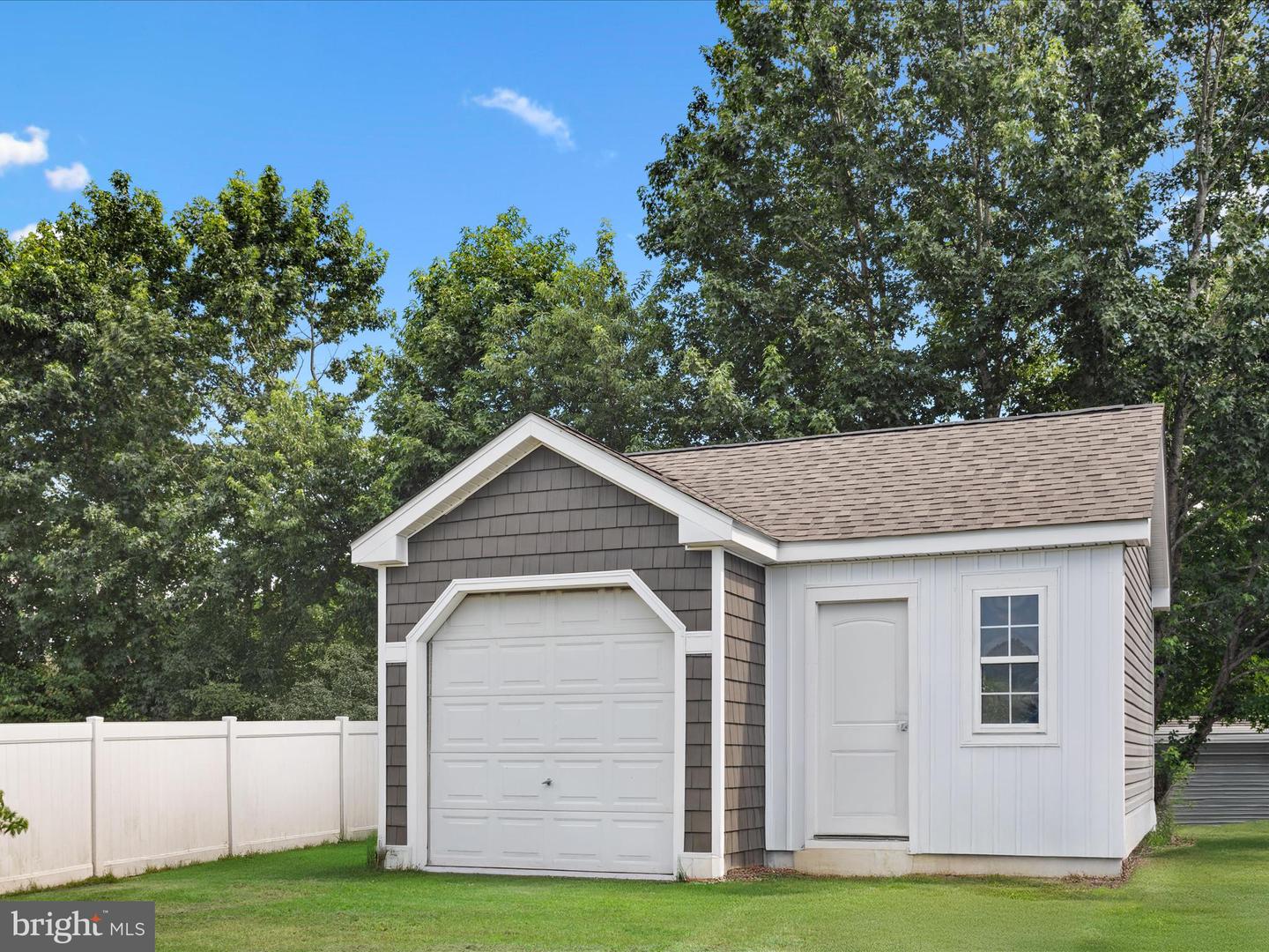 DESU2091366-804035846568-2025-07-24-12-37-23 18362 Pin Oak St | Ellendale, DE Real Estate For Sale | MLS# Desu2091366  - Jack Lingo REALTOR