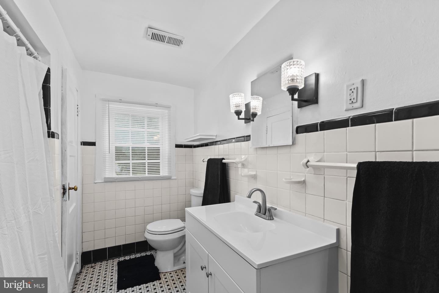DESU2091688-804060651632-2025-08-10-07-52-07 206 S Main St | Bridgeville, DE Real Estate For Sale | MLS# Desu2091688  - Jack Lingo REALTOR