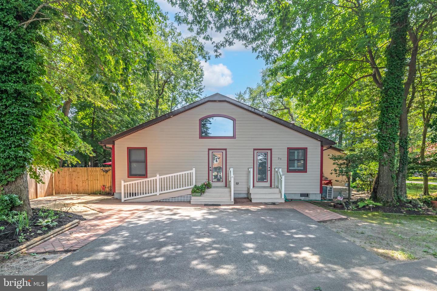 DESU2092280-804066567168-2025-09-15-16-51-18 39 N Primrose Ln | Ocean View, DE Real Estate For Sale | MLS# Desu2092280  - Jack Lingo REALTOR