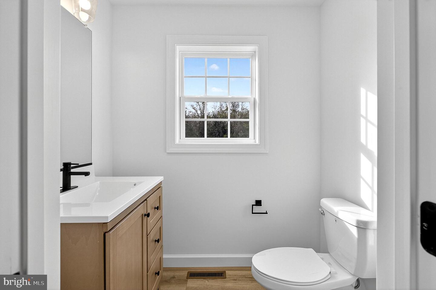 DESU2092658-804273294746-2025-10-27-12-52-35 18668 Johnson Rd | Lincoln, DE Real Estate For Sale | MLS# Desu2092658  - Jack Lingo REALTOR DESU2092658-804273294746-2025-10-27-12-52-35 18668 Johnson Rd | Lincoln, DE Real Estate For Sale | MLS# Desu2092658  - Jack Lingo REALTOR