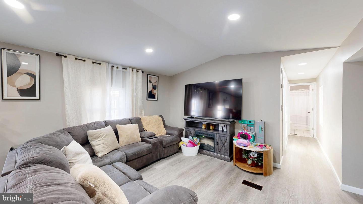 DESU2093190-804122376338-2025-08-28-19-35-46 25861 Mahogany St | Millsboro, DE Real Estate For Sale | MLS# Desu2093190  - Jack Lingo REALTOR