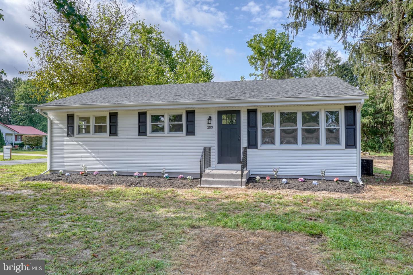 DESU2095372-804117287442-2025-08-26-08-35-03 200 Sunset Ln | Milford, DE Real Estate For Sale | MLS# Desu2095372  - Jack Lingo REALTOR