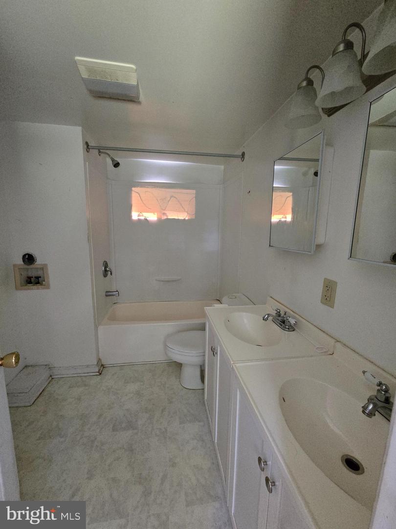 DESU2095492-804119777100-2025-08-27-06-42-08 36676 Bi State Blvd | Delmar, DE Real Estate For Sale | MLS# Desu2095492  - Jack Lingo REALTOR