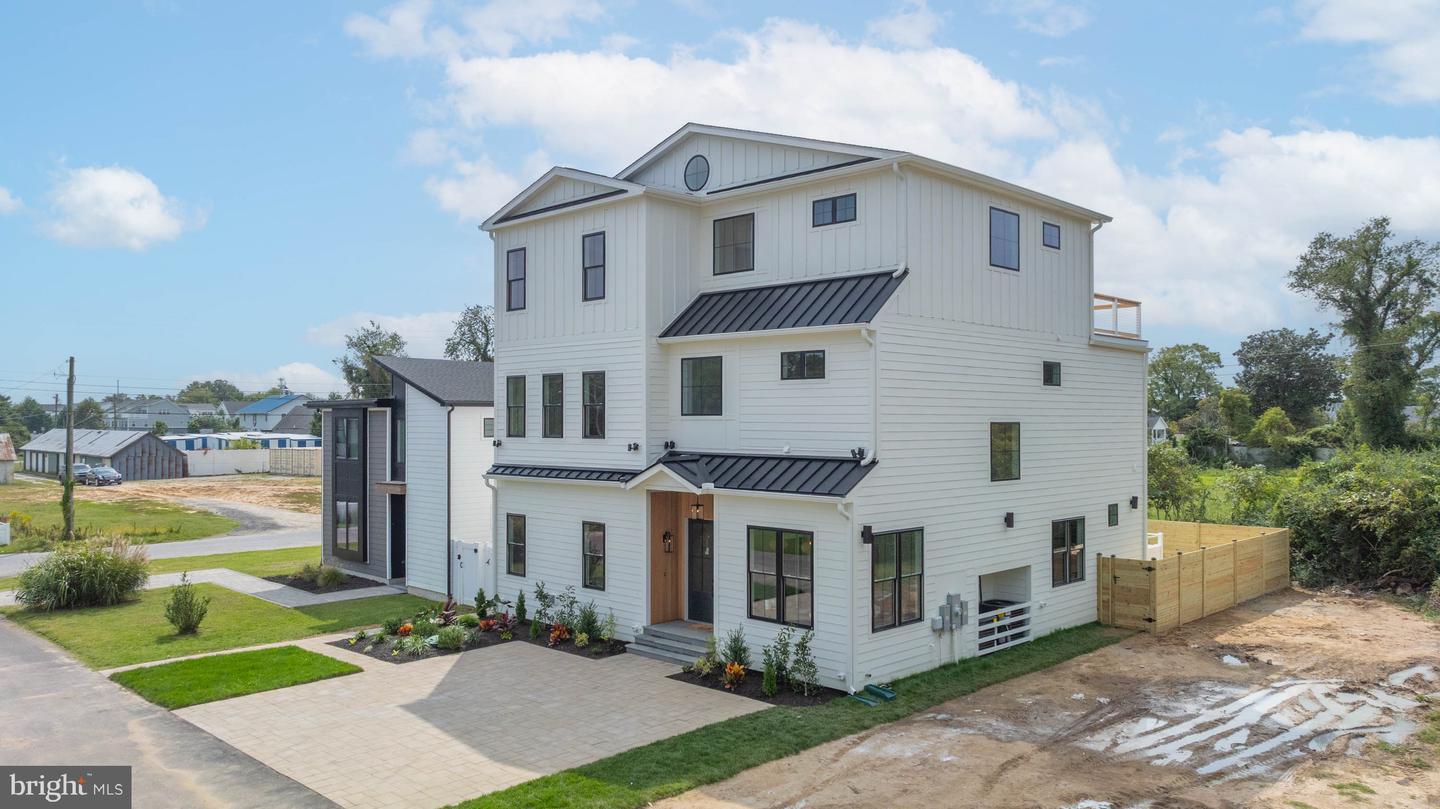 19704 DUNBAR ST, REHOBOTH BEACH, DE - Jack Lingo Realtor