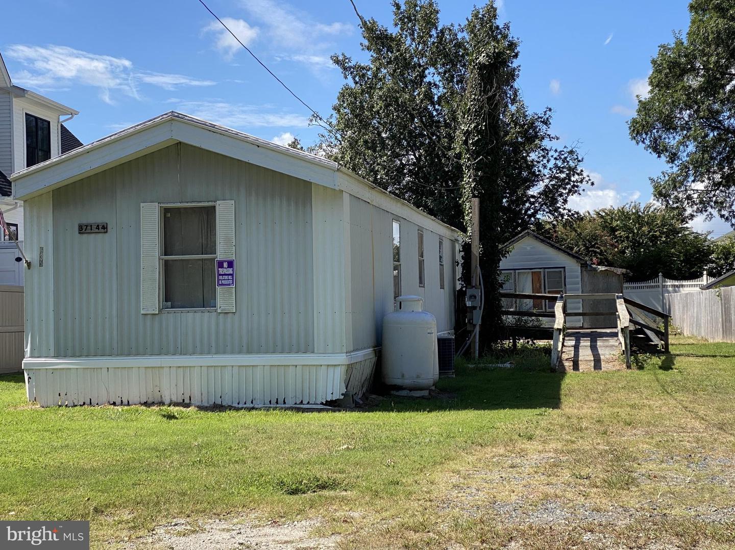 DESU2095818-804137172786-2025-09-20-11-04-17 37144 Burton Ave | Rehoboth Beach, DE Real Estate For Sale | MLS# Desu2095818 - Jack Lingo REALTOR DESU2095818-804137172786-2025-09-20-11-04-17 37144 Burton Ave | Rehoboth Beach, DE Real Estate For Sale | MLS# Desu2095818 - Jack Lingo REALTOR