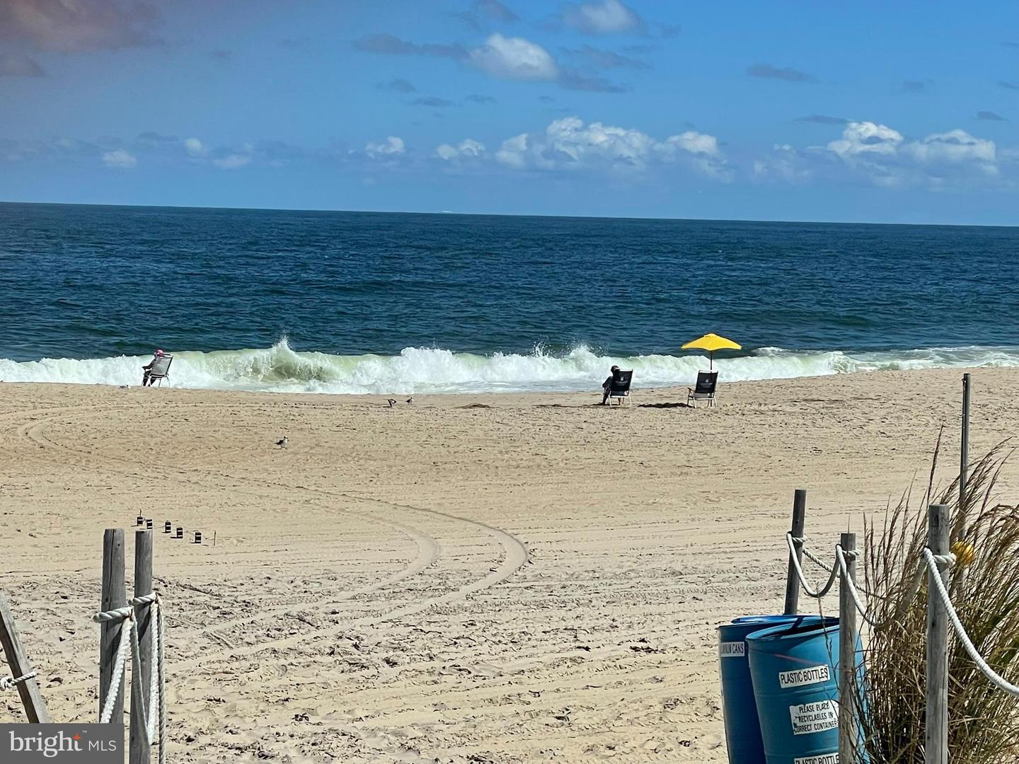 DESU2095900-804145283702-2025-09-16-14-26-37 21 Houston St #7 | Dewey Beach, DE Real Estate For Sale | MLS# Desu2095900  - Jack Lingo REALTOR DESU2095900-804145283702-2025-09-16-14-26-37 21 Houston St #7 | Dewey Beach, DE Real Estate For Sale | MLS# Desu2095900  - Jack Lingo REALTOR