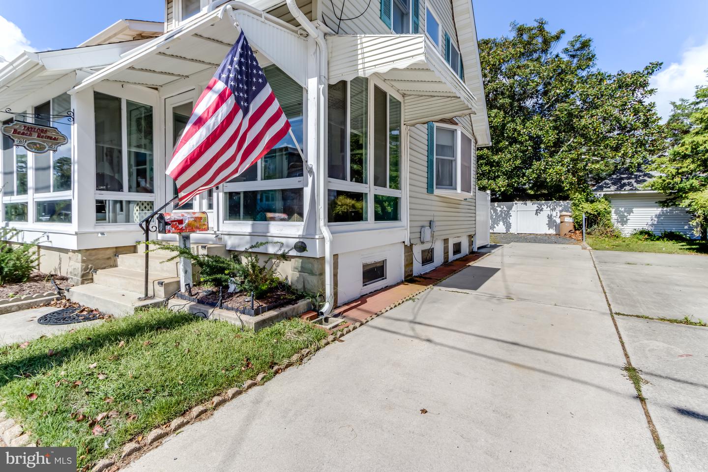 DESU2096264-804213711554-2026-04-23-09-41-29 19 Brooklyn Ave | Rehoboth Beach, DE Real Estate For Sale | MLS# Desu2096264 - Jack Lingo REALTOR DESU2096264-804213711554-2026-04-23-09-41-29 19 Brooklyn Ave | Rehoboth Beach, DE Real Estate For Sale | MLS# Desu2096264 - Jack Lingo REALTOR