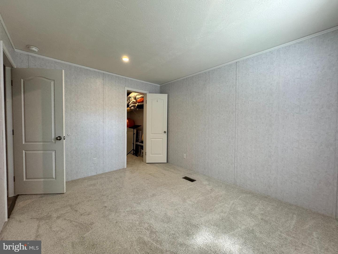 DESU2096748-804170025274-2026-04-29-12-10-28 25709 Palmetto St | Laurel, DE Real Estate For Sale | MLS# Desu2096748 - Jack Lingo REALTOR DESU2096748-804170025274-2026-04-29-12-10-28 25709 Palmetto St | Laurel, DE Real Estate For Sale | MLS# Desu2096748 - Jack Lingo REALTOR
