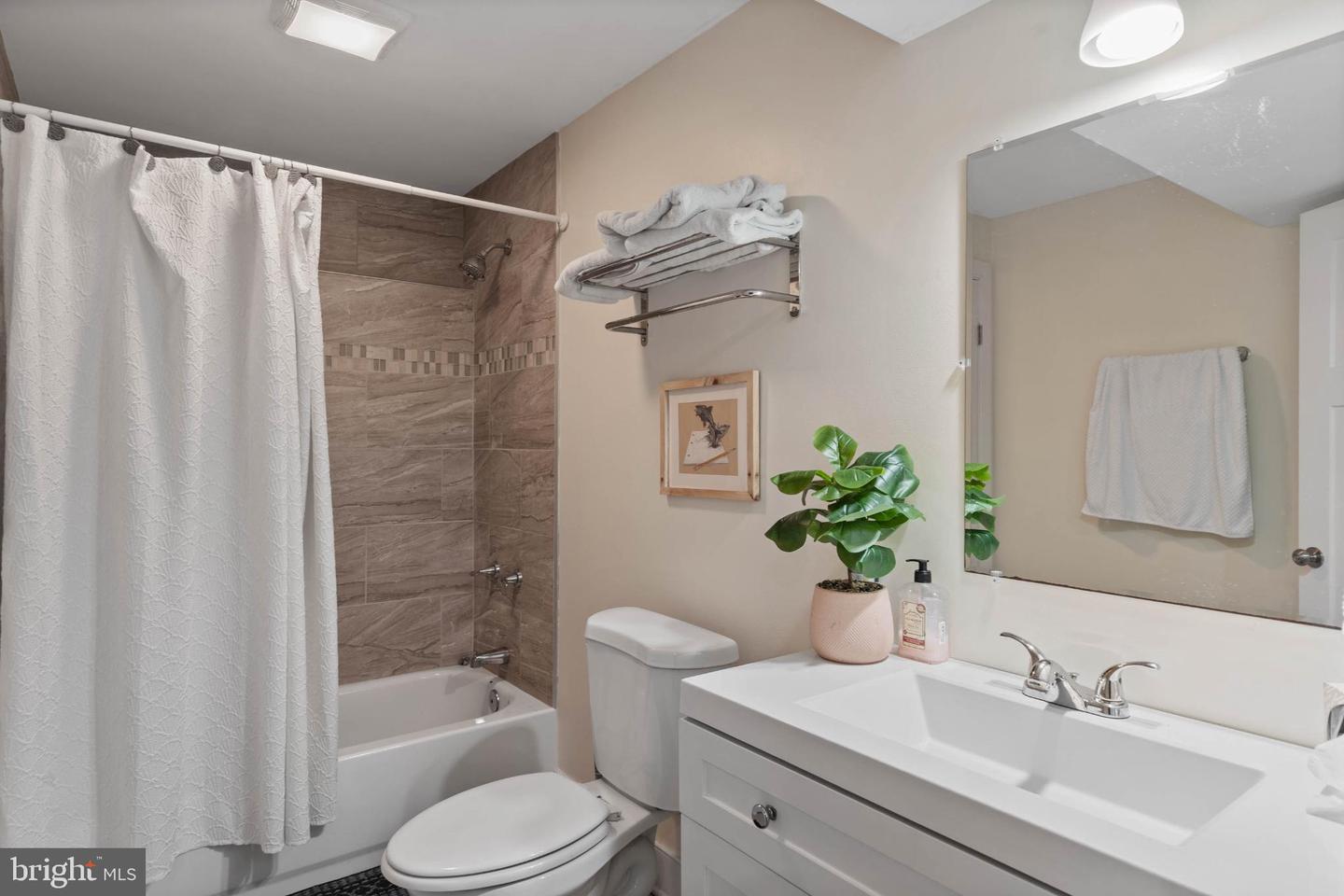 DESU2097764-804202421778-2025-10-02-16-46-43 201 Lavinia St | Milton, DE Real Estate For Sale | MLS# Desu2097764  - Jack Lingo REALTOR