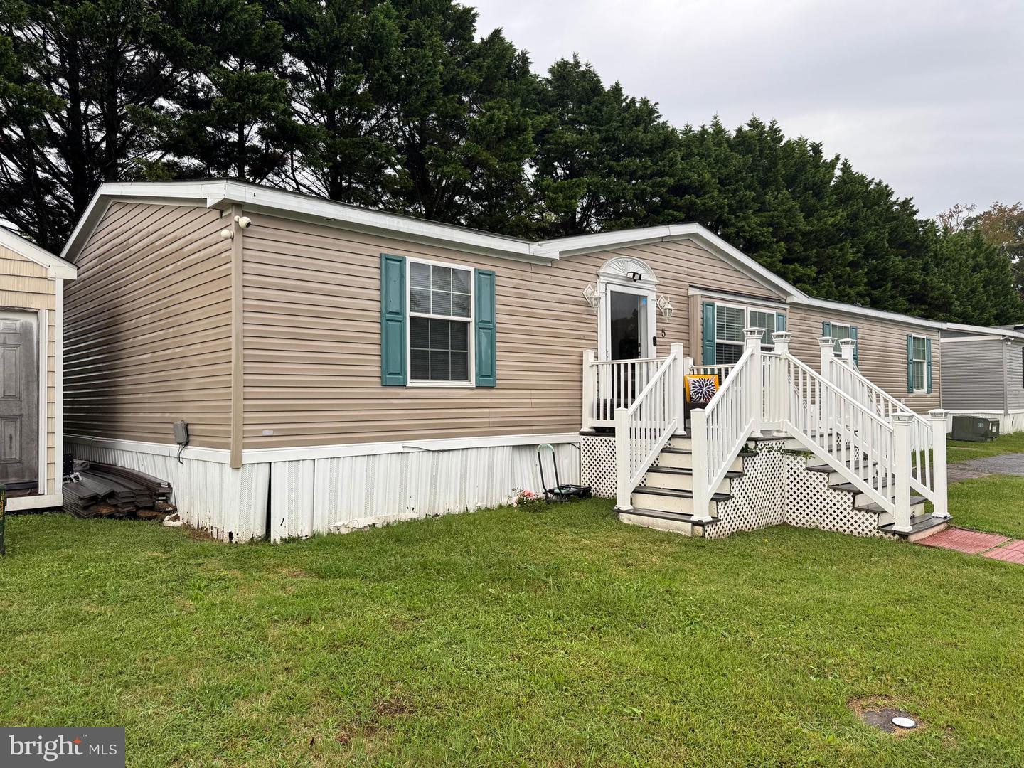 DESU2097768-804202162626-2025-10-02-22-17-40 5 Emery Cir | Delmar, DE Real Estate For Sale | MLS# Desu2097768 - Jack Lingo REALTOR DESU2097768-804202162626-2025-10-02-22-17-40 5 Emery Cir | Delmar, DE Real Estate For Sale | MLS# Desu2097768 - Jack Lingo REALTOR