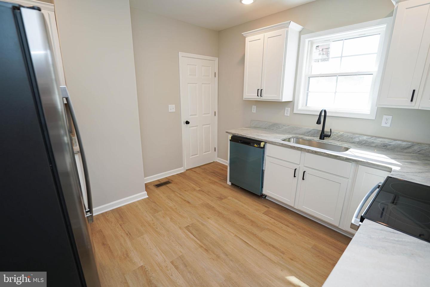 DESU2097848-804206450468-2025-09-30-10-22-06 406 Delaware Ave | Delmar, DE Real Estate For Sale | MLS# Desu2097848 - Jack Lingo REALTOR DESU2097848-804206450468-2025-09-30-10-22-06 406 Delaware Ave | Delmar, DE Real Estate For Sale | MLS# Desu2097848 - Jack Lingo REALTOR