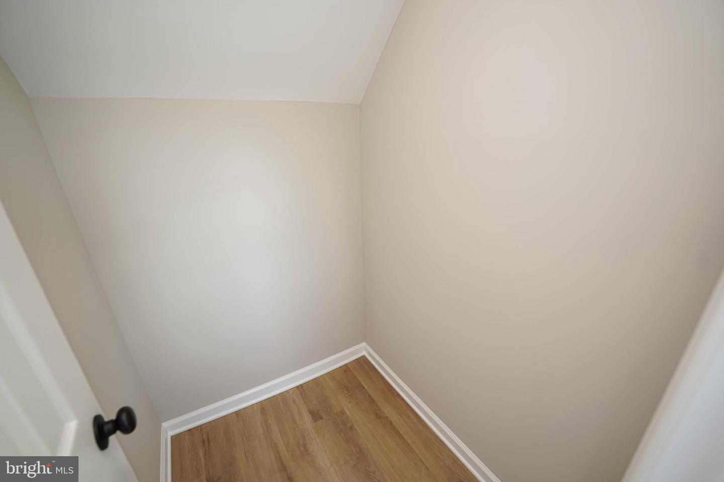 DESU2097848-804206499652-2025-09-30-10-22-03 406 Delaware Ave | Delmar, DE Real Estate For Sale | MLS# Desu2097848 - Jack Lingo REALTOR DESU2097848-804206499652-2025-09-30-10-22-03 406 Delaware Ave | Delmar, DE Real Estate For Sale | MLS# Desu2097848 - Jack Lingo REALTOR