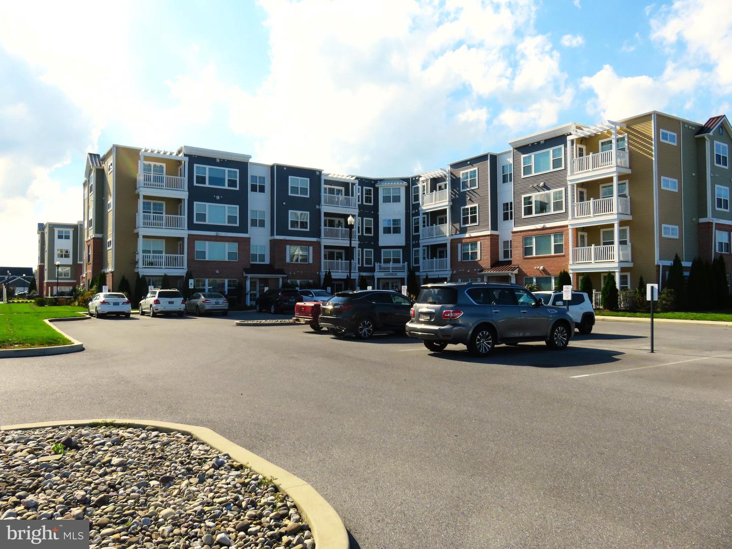 24238 ZINFANDEL LANE #R404, LEWES, DE - Jack Lingo Realtor