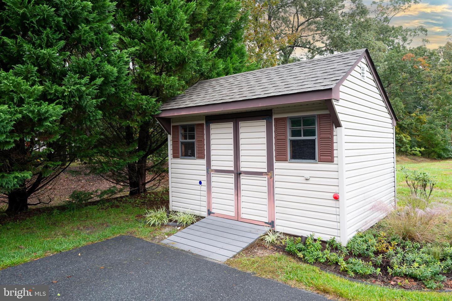 DESU2098804-804246535128-2025-10-16-13-36-23 29 Hidden Hills Dr | Seaford, DE Real Estate For Sale | MLS# Desu2098804  - Jack Lingo REALTOR