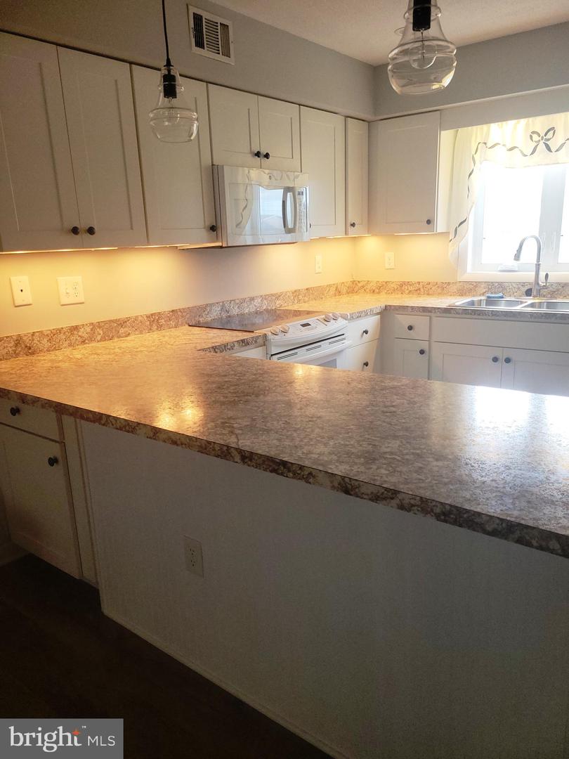 DESU2098922-804250660618-2025-10-28-00-07-18 40123 Seaside Dr #18 | Fenwick Island, DE Real Estate For Sale | MLS# Desu2098922  - Jack Lingo REALTOR