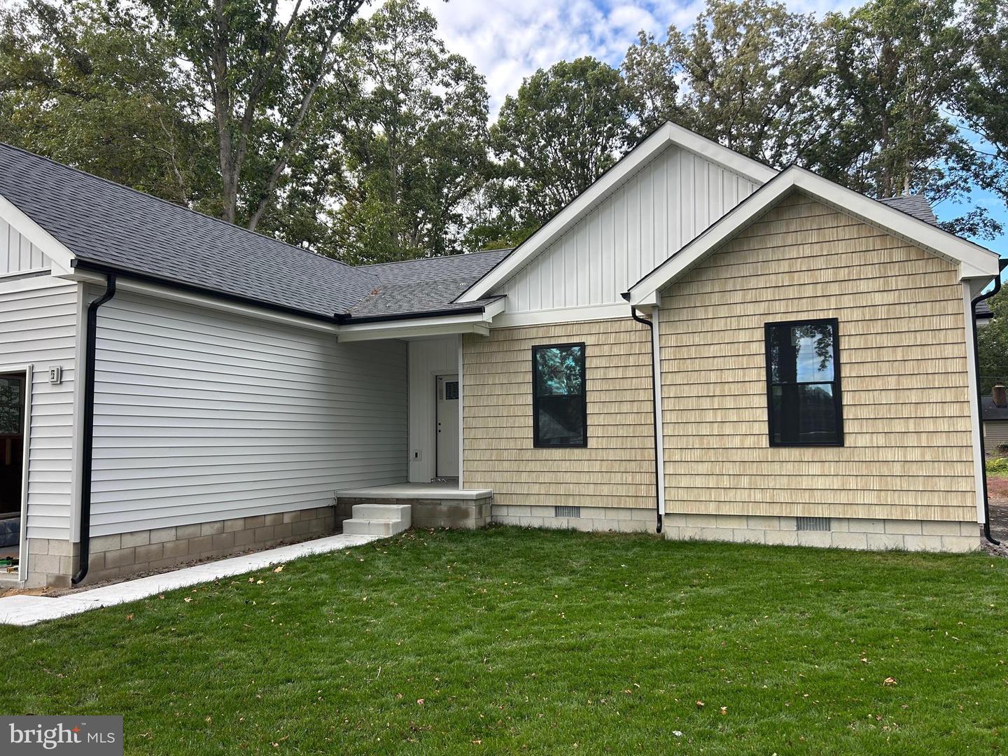 DESU2099000-804256456172-2025-10-20-16-30-35 6873 Robin Dr | Seaford, DE Real Estate For Sale | MLS# Desu2099000 - Jack Lingo REALTOR DESU2099000-804256456172-2025-10-20-16-30-35 6873 Robin Dr | Seaford, DE Real Estate For Sale | MLS# Desu2099000 - Jack Lingo REALTOR