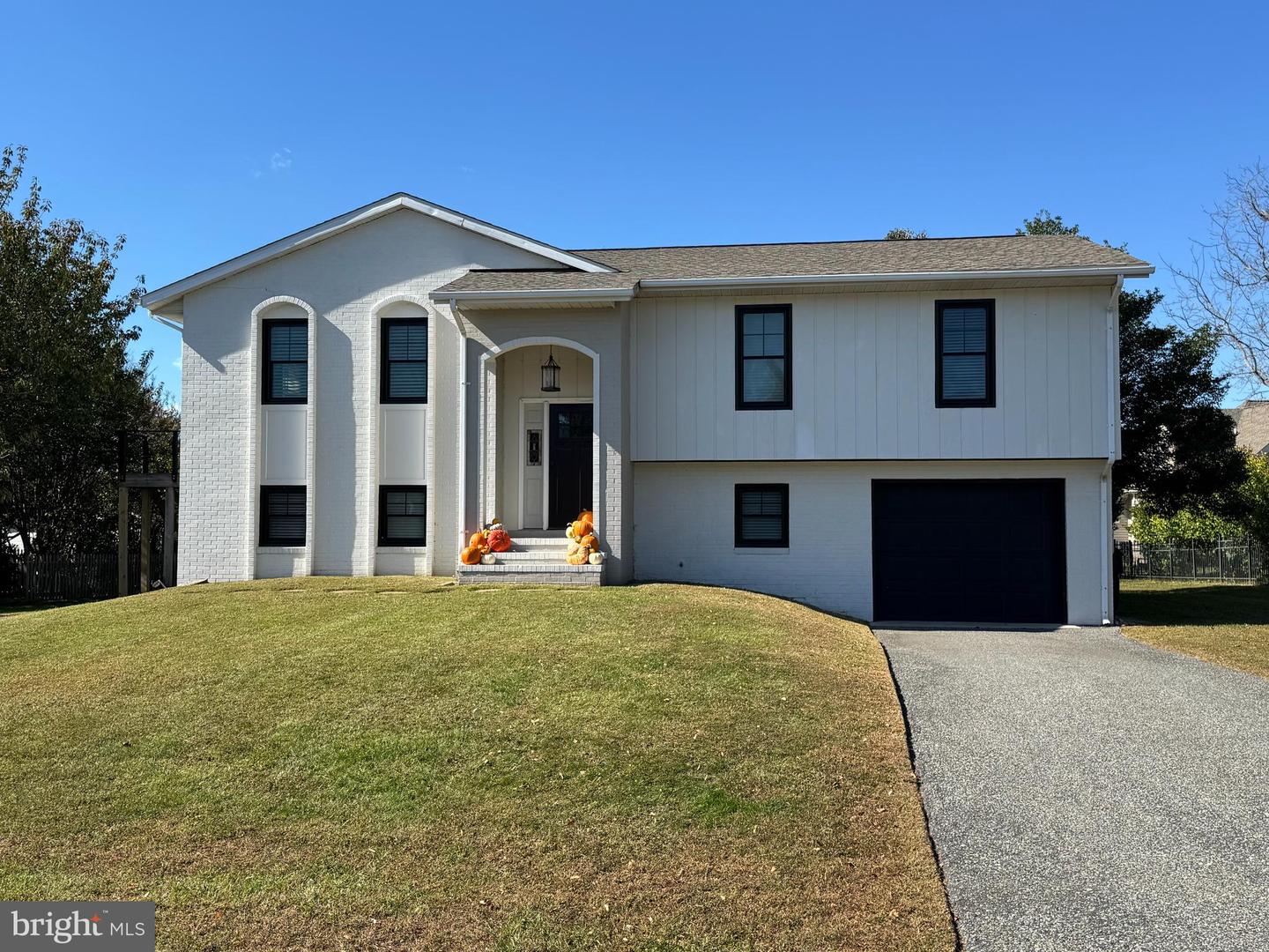 144 CORNWALL RD, REHOBOTH BEACH, DE - Jack Lingo Realtor 144 CORNWALL RD, REHOBOTH BEACH, DE - Jack Lingo Realtor