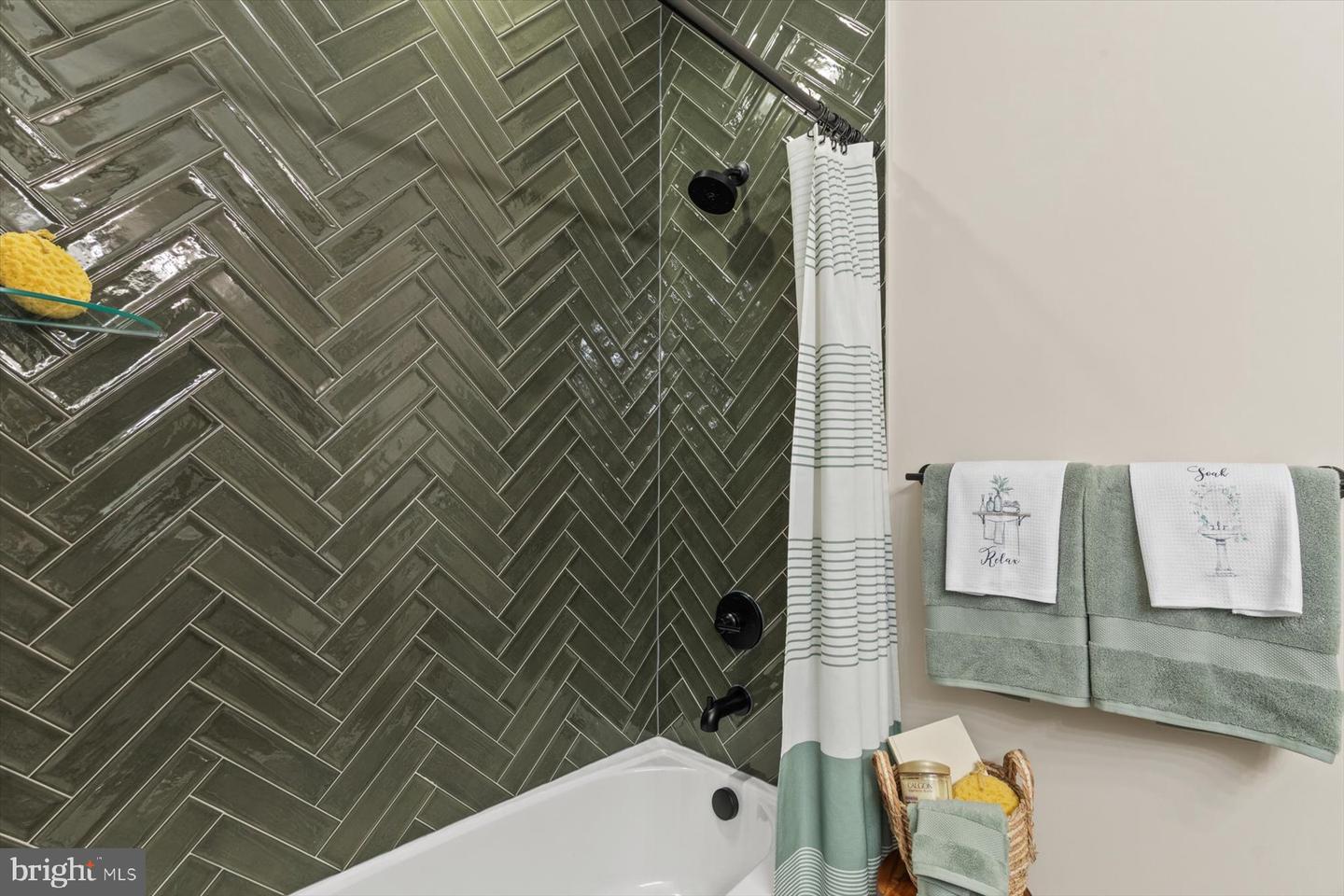 DESU2100074-804550601022-2026-02-19-14-30-29 19790 Daisey Dr | Lincoln, DE Real Estate For Sale | MLS# Desu2100074  - Jack Lingo REALTOR