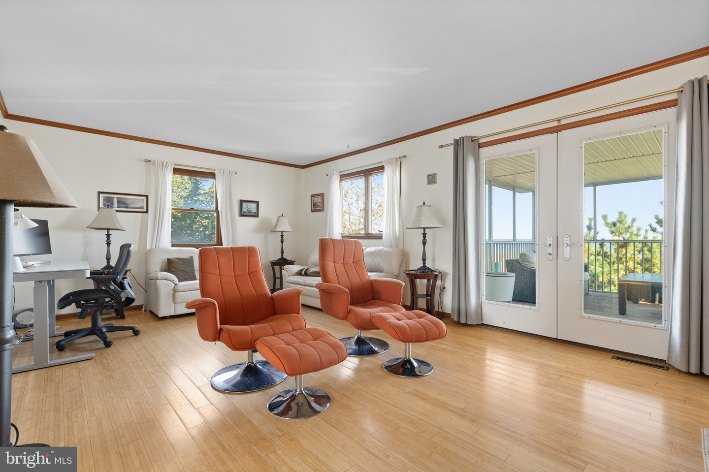 listing image
