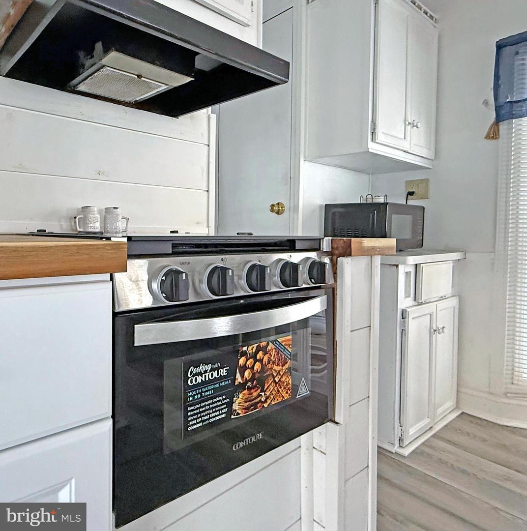 DESU2100802-804319658512-2025-11-18-15-58-52 19952 1st Ave #9 | Rehoboth Beach, DE Real Estate For Sale | MLS# Desu2100802  - Jack Lingo REALTOR