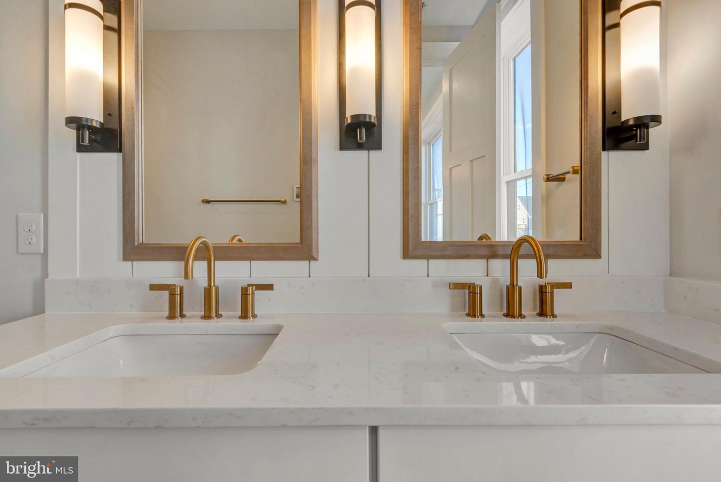 DESU2100854-804321395416-2025-11-21-00-18-20 24 W Atlantic St | Fenwick Island, DE Real Estate For Sale | MLS# Desu2100854  - Jack Lingo REALTOR