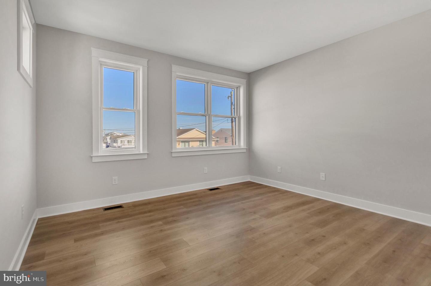 DESU2100854-804321399598-2025-11-21-00-18-21 24 W Atlantic St | Fenwick Island, DE Real Estate For Sale | MLS# Desu2100854  - Jack Lingo REALTOR