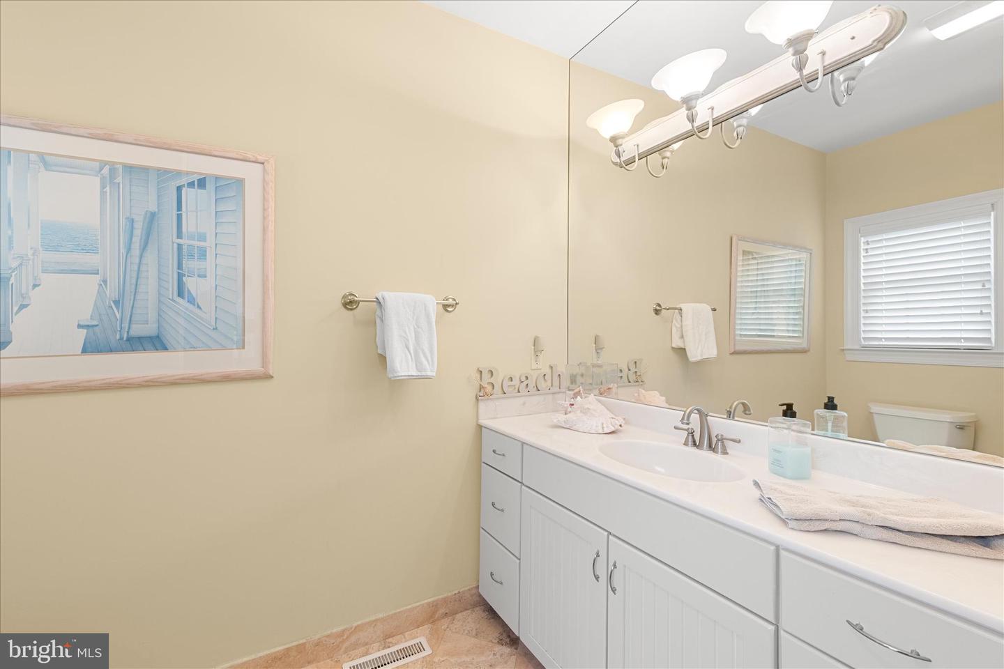 DESU2101014-804327660802-2025-11-28-12-21-25 118-c Philadelphia St | Rehoboth Beach, DE Real Estate For Sale | MLS# Desu2101014  - Jack Lingo REALTOR