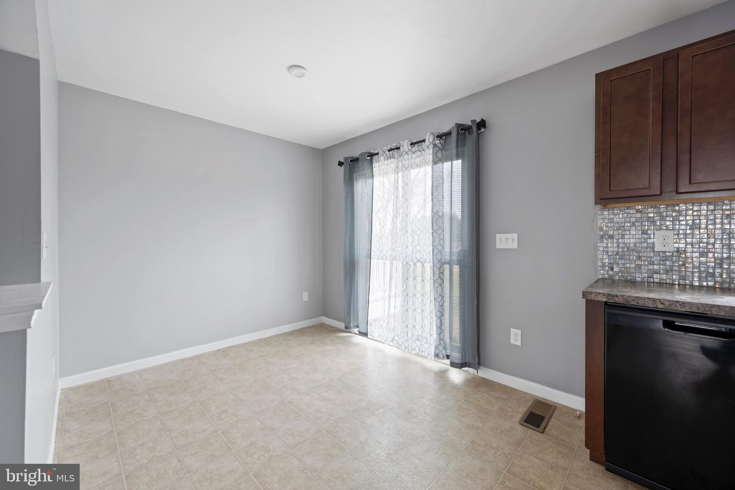 DESU2101046-804340700614-2025-12-02-17-54-54 6240 Pebblebrook Dr | Milford, DE Real Estate For Sale | MLS# Desu2101046 - Jack Lingo REALTOR DESU2101046-804340700614-2025-12-02-17-54-54 6240 Pebblebrook Dr | Milford, DE Real Estate For Sale | MLS# Desu2101046 - Jack Lingo REALTOR