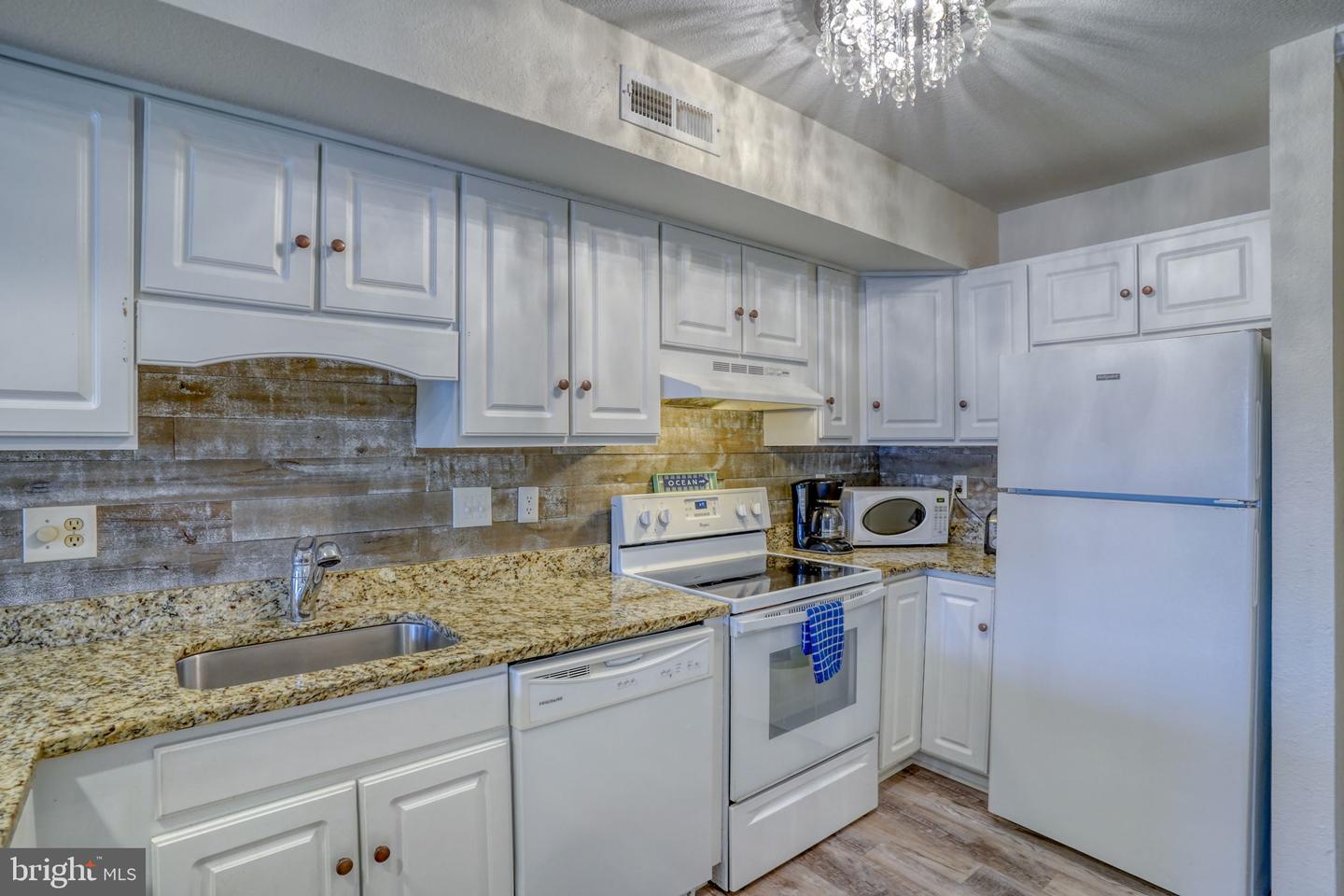 DESU2101150-804331645758-2025-11-26-12-55-56 1904 Coastal Hwy #e | Dewey Beach, DE Real Estate For Sale | MLS# Desu2101150 - Jack Lingo REALTOR DESU2101150-804331645758-2025-11-26-12-55-56 1904 Coastal Hwy #e | Dewey Beach, DE Real Estate For Sale | MLS# Desu2101150 - Jack Lingo REALTOR