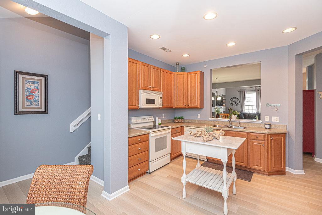 DESU2101554-804359889660-2025-12-12-10-39-17 62 October Glory Ave #h | Ocean View, DE Real Estate For Sale | MLS# Desu2101554 - Jack Lingo REALTOR DESU2101554-804359889660-2025-12-12-10-39-17 62 October Glory Ave #h | Ocean View, DE Real Estate For Sale | MLS# Desu2101554 - Jack Lingo REALTOR