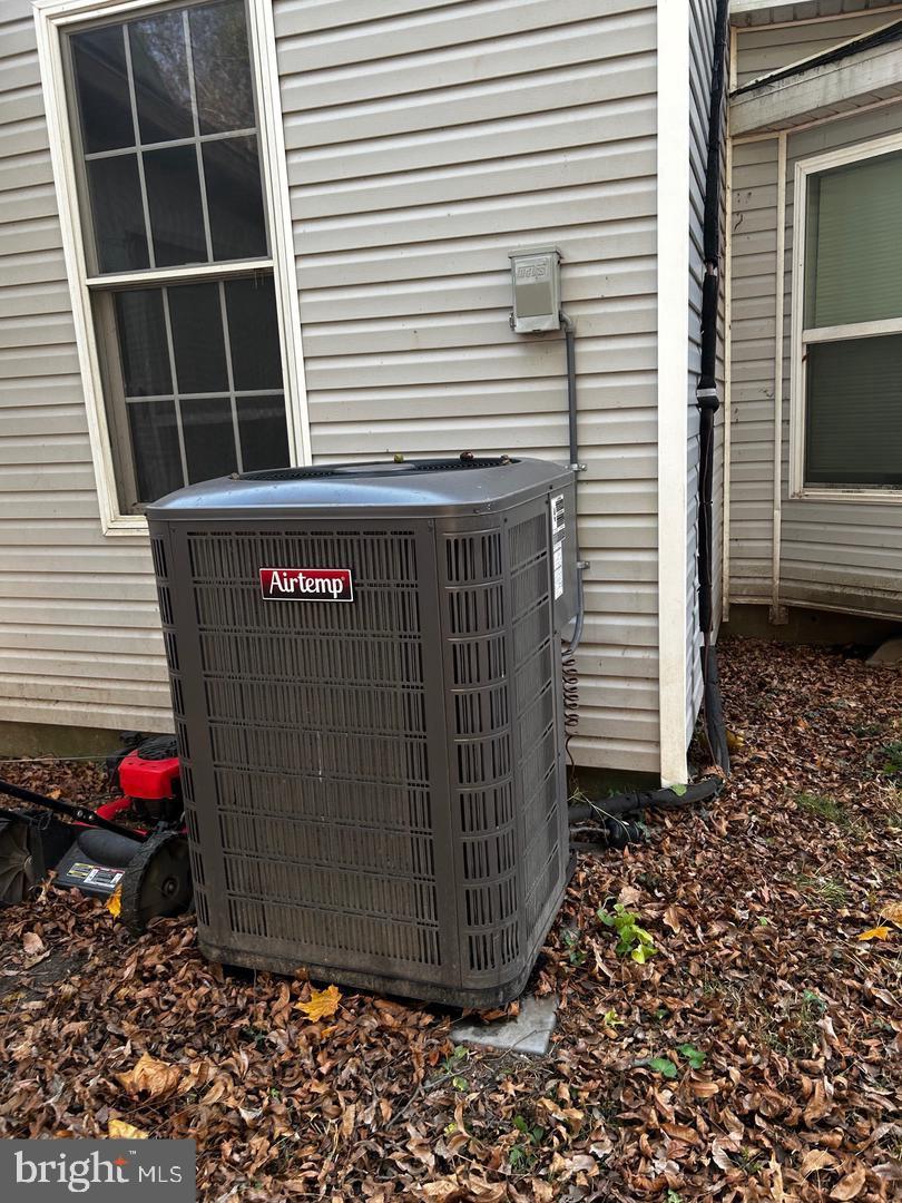 DESU2101738-804356736582-2025-12-11-11-19-06 209 N Conwell St | Seaford, DE Real Estate For Sale | MLS# Desu2101738  - Jack Lingo REALTOR