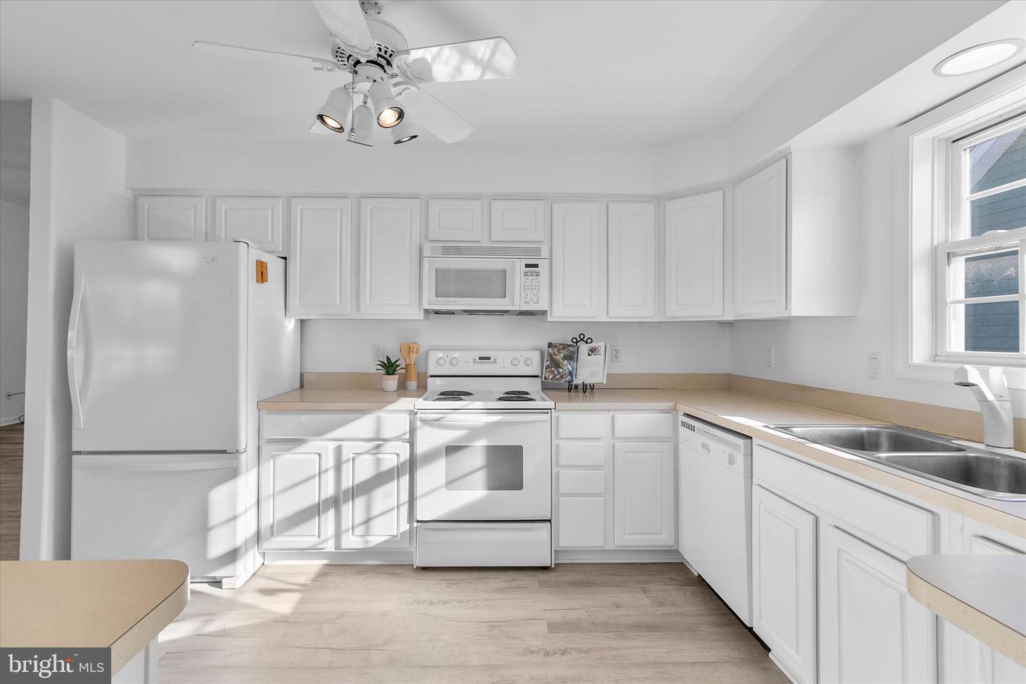 DESU2101852-804376180576-2026-01-05-13-40-08 195 Lakeside Dr | Lewes, DE Real Estate For Sale | MLS# Desu2101852 - Jack Lingo REALTOR DESU2101852-804376180576-2026-01-05-13-40-08 195 Lakeside Dr | Lewes, DE Real Estate For Sale | MLS# Desu2101852 - Jack Lingo REALTOR