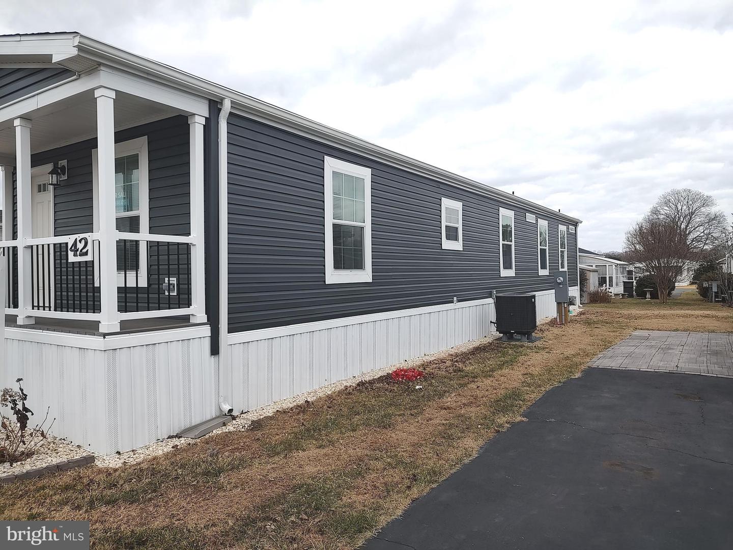 DESU2101984-804410312424-2026-01-08-13-44-49 42 Colonial Lane | Rehoboth Beach, DE Real Estate For Sale | MLS# Desu2101984 - Jack Lingo REALTOR DESU2101984-804410312424-2026-01-08-13-44-49 42 Colonial Lane | Rehoboth Beach, DE Real Estate For Sale | MLS# Desu2101984 - Jack Lingo REALTOR