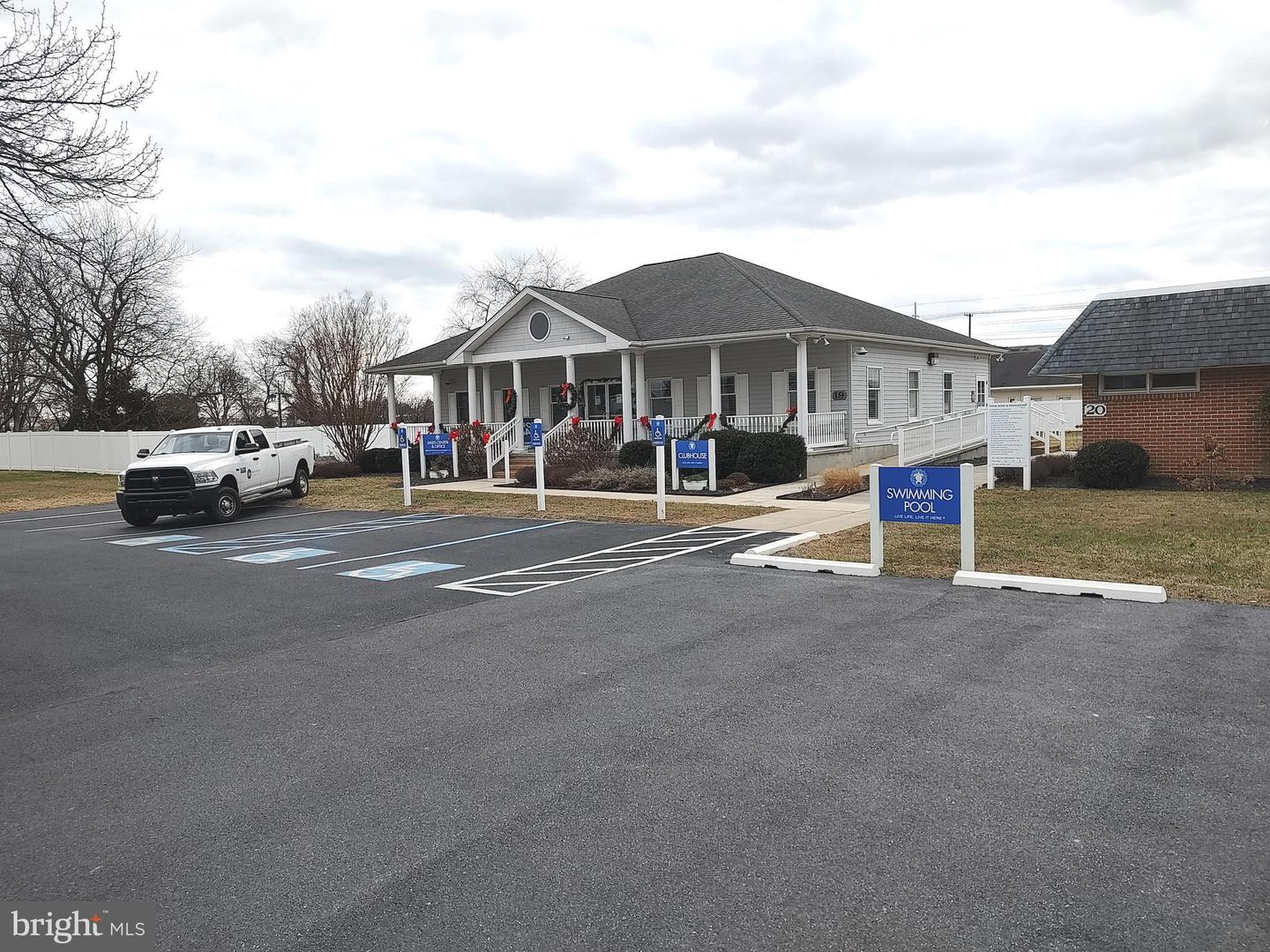 DESU2101984-804410315506-2026-01-08-13-44-49 42 Colonial Lane | Rehoboth Beach, DE Real Estate For Sale | MLS# Desu2101984 - Jack Lingo REALTOR DESU2101984-804410315506-2026-01-08-13-44-49 42 Colonial Lane | Rehoboth Beach, DE Real Estate For Sale | MLS# Desu2101984 - Jack Lingo REALTOR