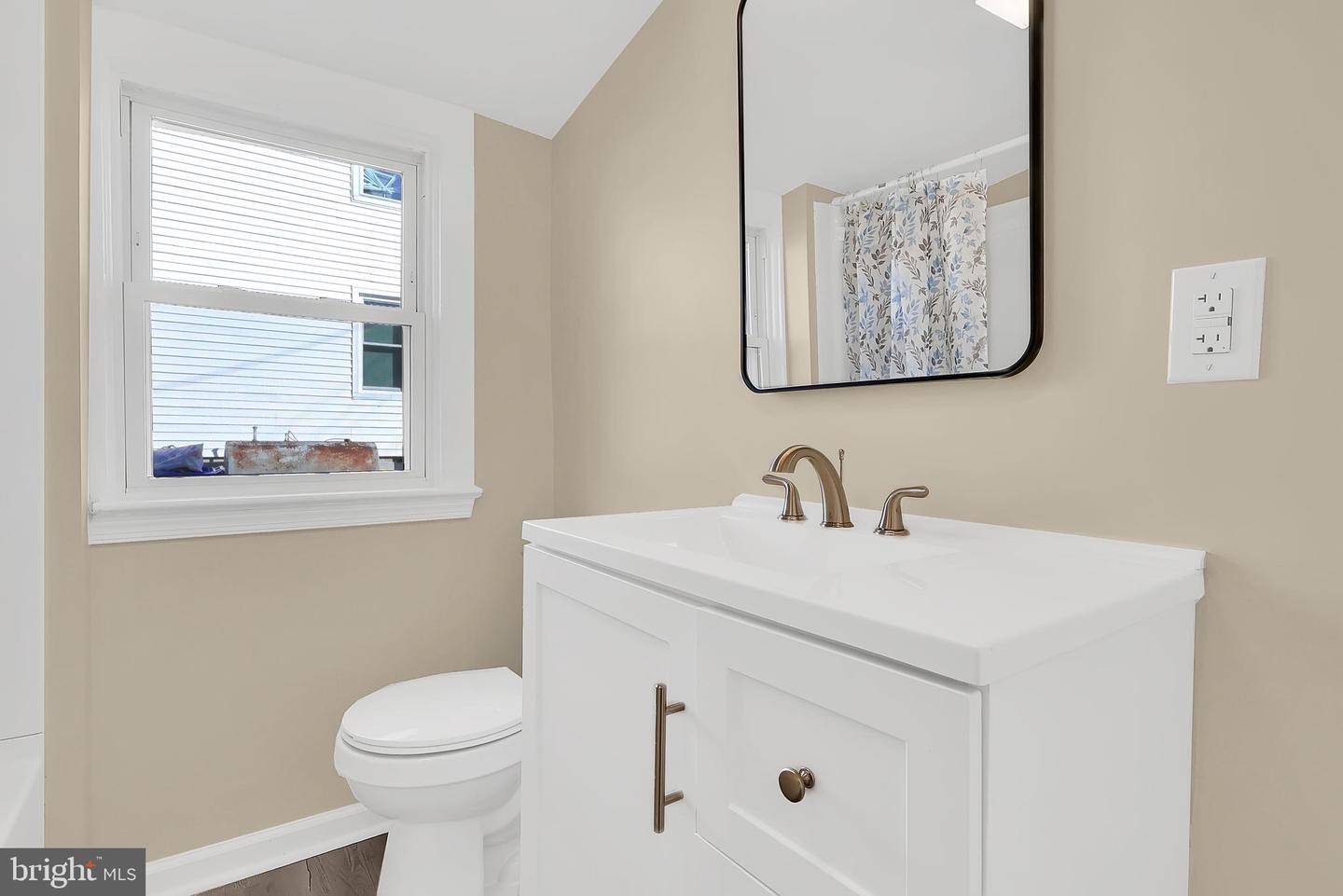 DESU2102550-804408956986-2026-01-07-08-50-14 110 E Kings St | Seaford, DE Real Estate For Sale | MLS# Desu2102550  - Jack Lingo REALTOR