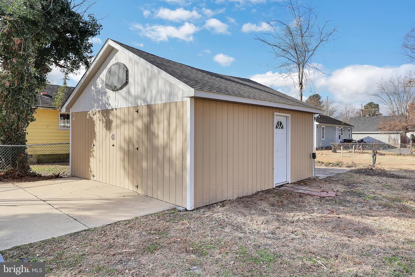 DESU2102550-804408957074-2026-01-07-08-50-14 110 E Kings St | Seaford, DE Real Estate For Sale | MLS# Desu2102550  - Jack Lingo REALTOR