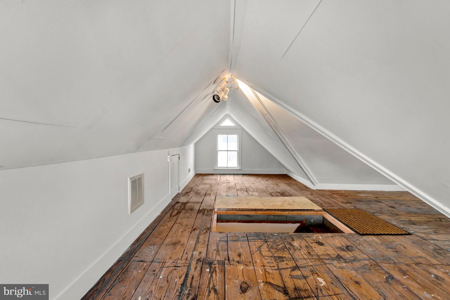 DESU2102570-804478404188-2026-02-27-17-30-23 206 E Market St | Lewes, DE Real Estate For Sale | MLS# Desu2102570  - Jack Lingo REALTOR