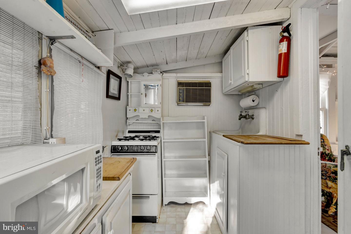 DESU2102570-804478404652-2026-02-27-17-30-22 206 E Market St | Lewes, DE Real Estate For Sale | MLS# Desu2102570  - Jack Lingo REALTOR