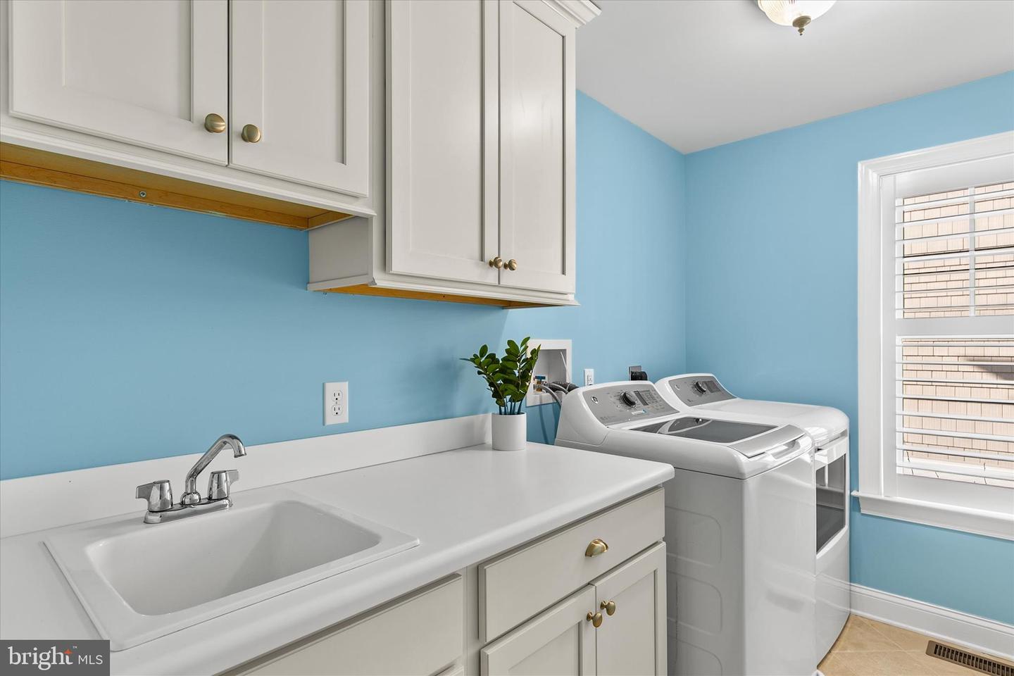 DESU2103056-804469536066-2026-01-23-12-14-11 7 W Essex St | Fenwick Island, DE Real Estate For Sale | MLS# Desu2103056  - Jack Lingo REALTOR