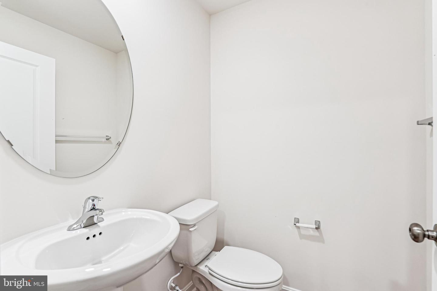 DESU2103176-804443131234-2026-01-15-09-48-08 26571 Line Rd | Seaford, DE Real Estate For Sale | MLS# Desu2103176 - Jack Lingo REALTOR DESU2103176-804443131234-2026-01-15-09-48-08 26571 Line Rd | Seaford, DE Real Estate For Sale | MLS# Desu2103176 - Jack Lingo REALTOR