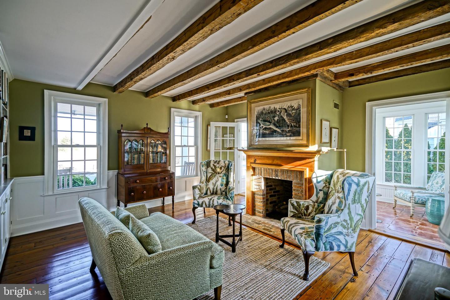 listing image